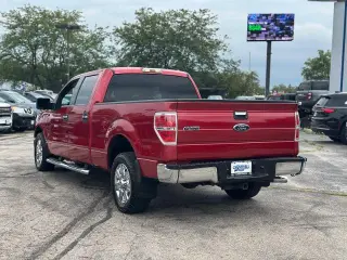 Ford F-150 2010 4x2 XLT 4dr SuperCrew Estilo lateral 5.5 ft. SB