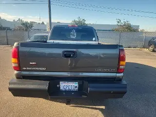 Chevrolet Silverado 2500HD 2002 4dr Extended Cab LS 2WD LB