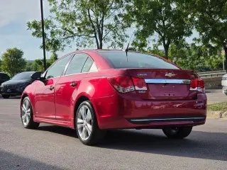 Chevrolet Cruze 2014 LTZ Auto 4p Sedan con 1SJ