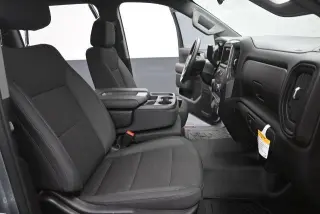 Chevrolet Silverado 1500 2026 4x4 Custom 4dr Crew Cab 5.8 ft. CB