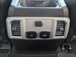 Ford F-150 2019 4x2 Platinum 4dr SuperCrew 6.5 ft. SB