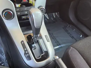 Chevrolet Cruze 2014 1LT Auto 4p Sedan con 1SD