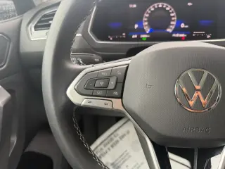 Volkswagen Tiguan 2023 SE 4p SUV