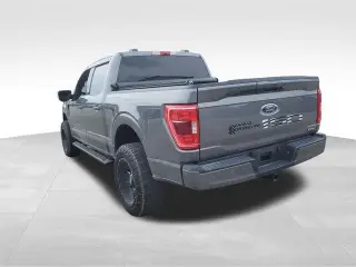 Ford F-150 2021 4x4 XLT 4p SuperCab 5.5 ft. CB
