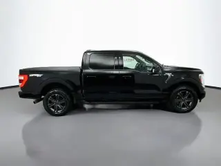 Ford F-150 2023 4x4 Lariat 4p SuperCrew 5.5 ft. CB
