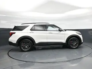 Ford Explorer 2025 AWD ST-Line 4p SUV