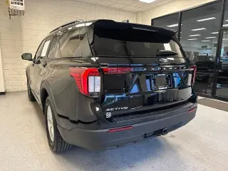 Ford Explorer 2025 AWD Active 4dr SUV