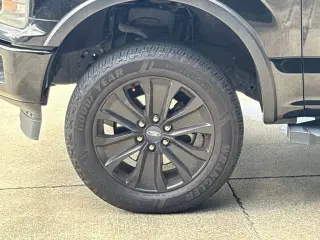 Ford F-150 2019 4x4 XLT 4dr SuperCrew 5.5 ft. SB