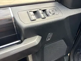 Ford F-150 2019 4x4 XLT 4dr SuperCrew 5.5 ft. SB
