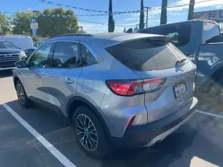 Ford Escape Plug-In Hybrid 2022 SEL 4p SUV