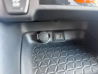 Toyota RAV4 2025 XLE 4p SUV