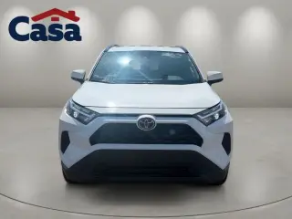 Toyota RAV4 2025 XLE 4p SUV
