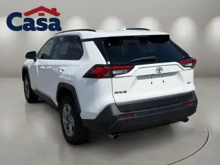 Toyota RAV4 2025 XLE 4p SUV