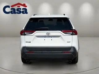Toyota RAV4 2025 XLE 4p SUV