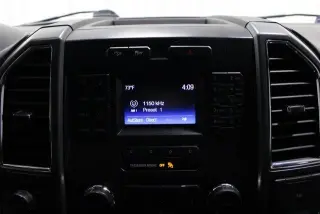 Ford F-150 2015 4x4 XLT 4dr SuperCrew 5.5 ft. SB