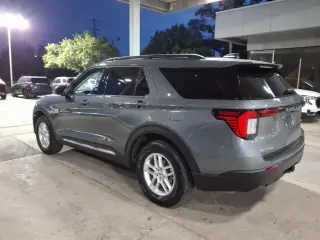 Ford Explorer 2025 AWD Activo 4p SUV