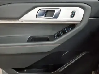 Ford Explorer 2025 AWD Activo 4p SUV