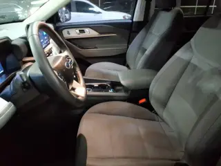 Ford Explorer 2025 AWD Activo 4p SUV