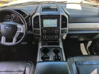 Ford F-350 Super Duty 2019 4x4 XLT 4p Crew Cab 6.8 ft. CB SRW Pickup