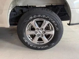 Ford F-150 2018 4x4 XLT 4p SuperCrew 5.5 ft. SB