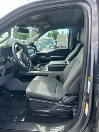 Ford F-150 Lightning 2023 AWD XLT 4dr SuperCrew 5.5 ft. SB