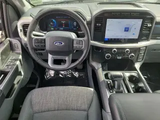 Ford F-150 Lightning 2023 AWD XLT 4dr SuperCrew 5.5 ft. SB