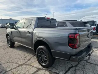 Ford Ranger 2025 4x2 XLT 4p SuperCrew 5.0 ft. SB
