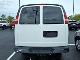 Chevrolet Express 2015 LT 3500 3dr Extended Passenger Van w/1LT