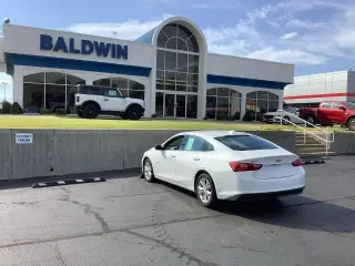 Chevrolet Malibu 2024 LT 4p Sedan con 1LT