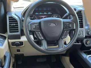 Ford F-250 Super Duty 2019 4x4 XLT 4dr Crew Cab 8 ft. LB Pickup
