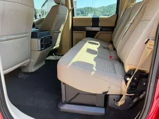 Ford F-250 Super Duty 2019 4x4 XLT 4dr Crew Cab 8 ft. LB Pickup