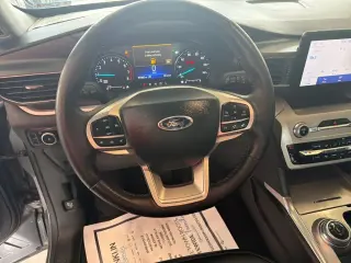Ford Explorer 2023 AWD XLT SUV 4p.