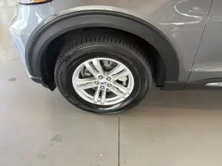 Ford Explorer 2023 AWD XLT SUV 4p.