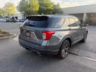 Ford Explorer 2023 XLT 4p SUV