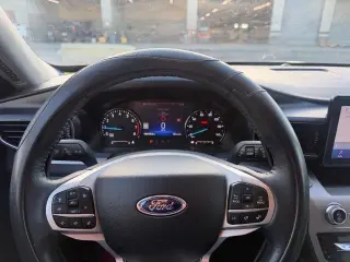 Ford Explorer 2023 XLT 4p SUV
