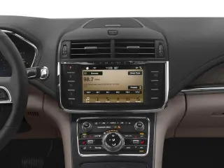 Lincoln Continental 2017 Select 4p Sedana