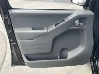 Nissan Frontera 2019 4x2 S 4dr Cabina de tripulacion 5 pies CB 6M