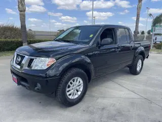 Nissan Frontera 2019 4x2 S 4dr Cabina de tripulacion 5 pies CB 6M