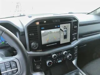 Ford F-150 2025 4x4 XLT 4dr SuperCrew 5.5 ft. SB