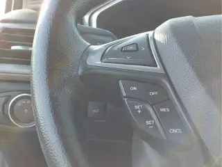 Ford Fusion 2017 SE 4dr Sedan