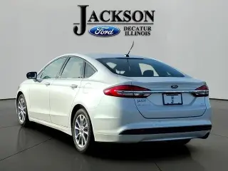 Ford Fusion 2017 SE 4dr Sedan