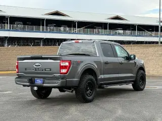 Ford F-150 2021 4x4 XL 4dr SuperCrew 5.5 ft. SB