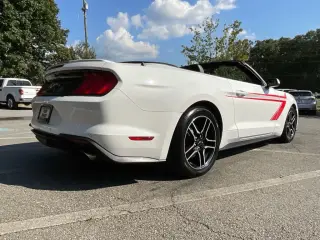 Ford Mustang 2018 EcoBoost 2dr Convertible