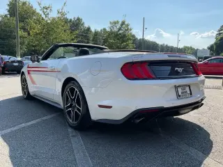 Ford Mustang 2018 EcoBoost 2dr Convertible
