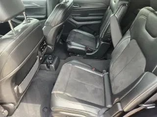 Jeep Grand Cherokee L 2024 4x2 Laredo 4dr SUV