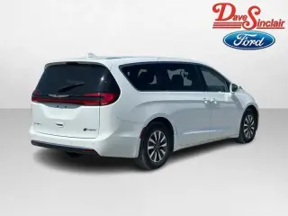 Chrysler Pacifica Híbrido 2022 Touring L 4p Mini-Van