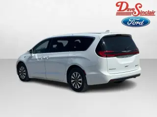 Chrysler Pacifica Híbrido 2022 Touring L 4p Mini-Van