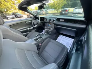 Ford Mustang 2015 V6 2dr Convertible