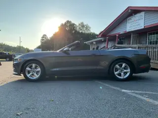 Ford Mustang 2015 V6 2dr Convertible