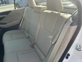 Subaru Legacy 2023 AWD Limited Sedán 4 puertas